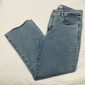Good American cropped jeans